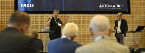 Generativ AI börjar programmera industrirobotarna