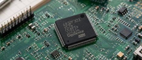 Rutronik tar kinesiska Arm- och RISC-V-kontrollerare till Europa