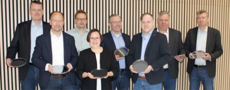 Finska specialwafers: Första skivorna från nya fabben