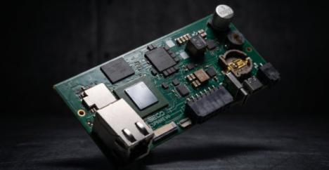 Qualcomm-processorn driver både HMI och industridator